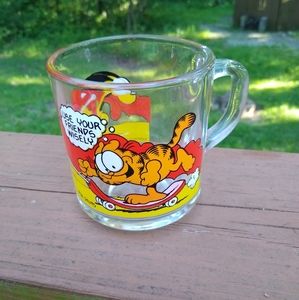 Odie and Garfield 1978 McDonald's Glass